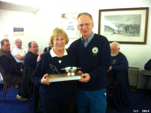 Boreland receiving trophy from Aberdour 2014